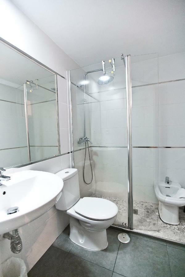 Apartamento San Bernardo มาดริด ภายนอก รูปภาพ